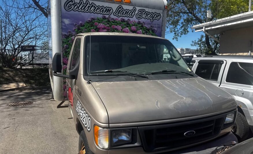 2006 ford E350 Box Truck